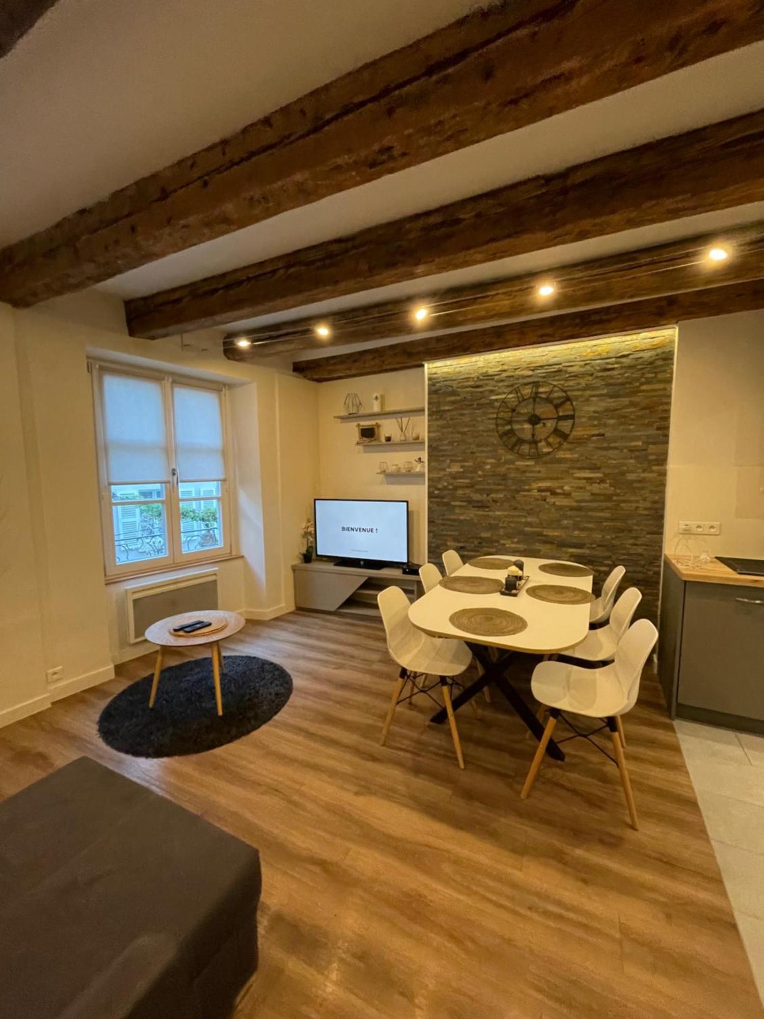 Appartement Grand 5 Pieces Petite France